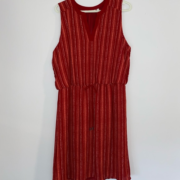 Reitmans knee length dress - Picture 1 of 2